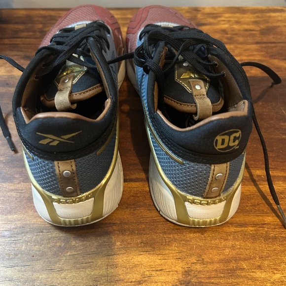 Reebok DC Comics Nano X2 ‘Wonder Woman’ training shoe. - Picture 3 of 4